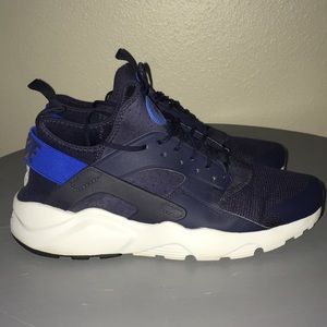 Nike Huarache Run Ultra Blue Size 11.5